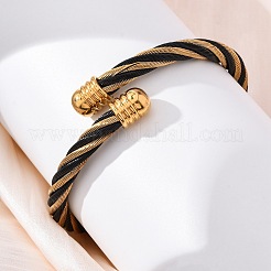 304ステンレススチールトルクバングル女性用男性用  ミックスカラー  5/8インチ（1.65cm）  内径：2-1/4x2-1/4インチ（5.8x5.55cm）  ワイヤー：6mm&nbsp;BJEW-G584-18G-04