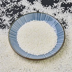 MIYUKIデリカビーズ小  シリンダー  日本製シードビーズ  15/0  （dbs0352)マット不透明クリーム  1.1x1.3mm  穴：0.7mm  約35000PCS /ボトル  10 G /ボトル&nbsp;SEED-JP0008-DBS0352
