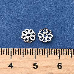 真鍮製ビーズキャップ  銀色のメッキ  直径約6mm  厚さ1.5mm  穴：0.8mm&nbsp;EC134-S