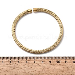 女性用編み込み304ステンレススチールカフバングル  イオンプレーティング（ip）  18KGP本金メッキ  内径：2-1/4x2-1/8インチ（5.8x5.4cm）&nbsp;BJEW-A067-04G