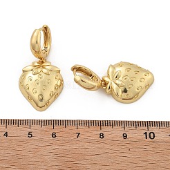 真鍮フープピアス 鉛フリー＆カドミウムフリー  長持ちメッキ  ラックめっき  苺  18KGP本金メッキ  40x19mm&nbsp;EJEW-R016-08G-01