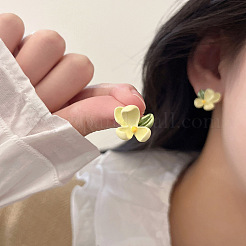 バレンタインデーの合金スタッドピアス  花  プラチナ  ベージュ  15mm&nbsp;WG0EBF3-01