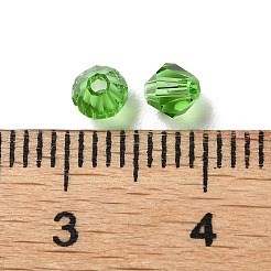 透明ガラスビーズ  双円錐形  ライムグリーン  4x4x3.5mm  穴：1mm  720個/袋&nbsp;GGLA-Z004-05R