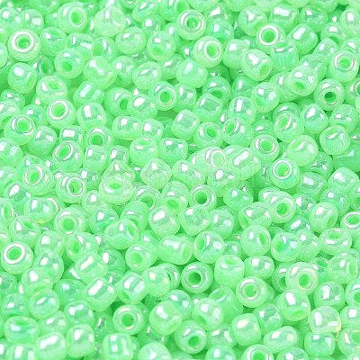 ガラスシードビーズ  セイロン  ラウンド  淡緑色  8/0  3mm  穴：1mm  約10000個/ポンド&nbsp;SEED-A011-3mm-144-1