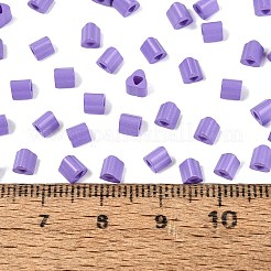Fgbベーキングペイントガラスシードビーズ  三角形  三角穴  紫色のメディア  3.5x3.5x3.5mm  穴：1.2~1.4mm  約7250個/ポンド&nbsp;SEED-Q040-09A-16