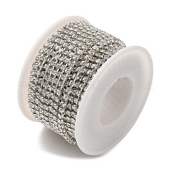 鉄ラインストーンカップチェーン  スプールで  銀  クリスタル  3x3x2.5mm  約10ヤード/ロール&nbsp;CH-A008-01B