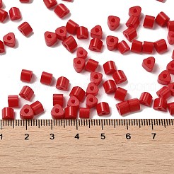 ベーキングペイント ガラスビーズ  セイロン  三角穴  trangle  レッド  5x5x4mm  穴：1.3mm  3150個/ポンド&nbsp;SEED-H002-K-D310