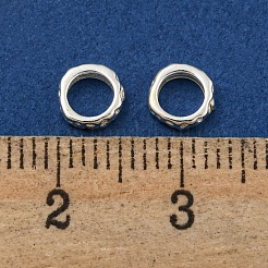 925スターリングシルバービーズ  テクスチャリング  銀色のメッキ  銀  5.6x1.5mm  穴：4mm  約25個/5g&nbsp;LS-STER-C007-02A-S