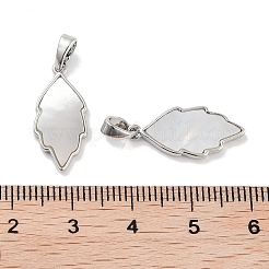 真鍮パヴェ天然シェルペンダント  葉のチャーム  プラチナ  20x9x2mm  穴：4x2.5mm&nbsp;KK-C051-16P