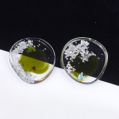 クリア樹脂カボション  銀箔で  フラットラウンド  黄緑  32.5x30x4~4.5mm&nbsp;CRES-S362-013B-02
