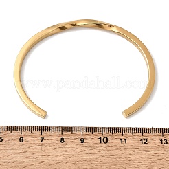 女性用304ステンレススチールカフバングル  ツイスト  イオンプレーティング（ip）  長持ちメッキ  ゴールドカラー  内径：1.73x2.54インチ（4.4x6.45cm）&nbsp;BJEW-H644-04G