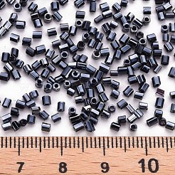 ガラス竹ビーズ  メタリックカラー  プルシアンブルー  2.5~3x2mm  穴：0.9mm  約15000個/ポンド&nbsp;SEED-S032-12A-129