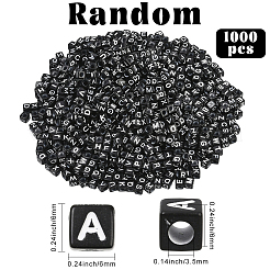 1000個の不透明なアクリルビーズ  水平穴  ランダムな頭文字を持つキューブ  ブラック  6x6x6mm  穴：3.5mm&nbsp;MACR-SC0002-43A