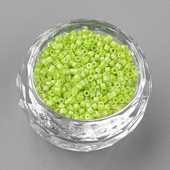 ベーキングペイントガラスラッパビーズ  マットなスタイル  緑黄  1~2x1.5~2mm  穴：0.5mm  約100 G /袋  約5000個/袋&nbsp;SEED-R042-05