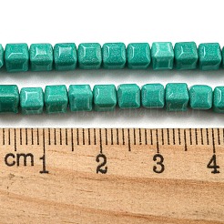 天然石瑪瑙ビーズ連売り  染め  キューブ  ダークターコイズ  4.5x4.5x4.5mm  穴：1.2mm  約88個/連  15.04''（38.2センチメートル）&nbsp;G-M422-A01-02L