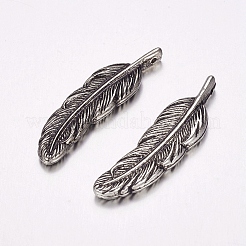 CCBプラスチックペンダント  羽  アンティークシルバー  42x11x3.5mm  穴：1mm&nbsp;CCB-F006-62AS