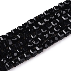 ファセットテーブルカットキューブ  ブラック  3~3.5x3.5~4x3~3.5mm  穴：0.8mm  約92~111個/連  12.24~14.92''（31.1~37.3センチメートル）&nbsp;G-T138-211B