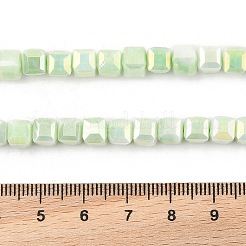 電気メッキオペークガラスビーズ連売り  キューブ  多面カット  淡緑色  5.5~6x6x6mm  穴：1mm  約66個/連  14.96''（38センチメートル）&nbsp;EGLA-U004-02E