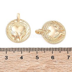 真鍮チャーム  フラットラウンド型で、ハートのチャームを持った手が描かれている  18KGP本金メッキ  21x17x4mm  穴：3mm&nbsp;KK-CBA3EDE-08G