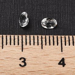 ファセット加工された天然ホワイトトパーズカボション  後ろ向き  楕円形  4x3x2mm&nbsp;G-I295-05C-16B-05