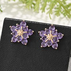 女性用フラワーブラスマイクロパヴェキュービックジルコニアスタッドピアス  カドミウムフリー＆鉛フリー  長持ちメッキ  ラックめっき  ゴールドカラー  パープル  12x12.5mm&nbsp;EJEW-G428-28B-03