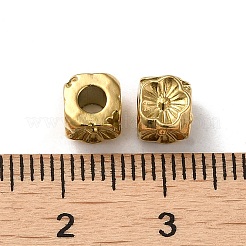 304ステンレススチールビーズ  花を持つキューブ  18KGP本金メッキ  5.5x5.5x5.5mm  穴：2.8mm&nbsp;STAS-I203-11G