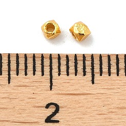 925スターリングシルバービーズ  多面カット  キューブ  マットゴールドカラー  2x2x2mm  穴：0.8mm&nbsp;STER-M113-05MG