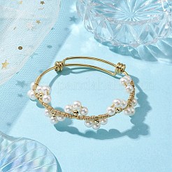 アクリル模造真珠と304ステンレススチールの調節可能な女性用バングル  ゴールドカラー  内径：2-3/8~2-3/4インチ（7cm）&nbsp;BJEW-JB10372