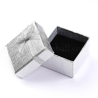 厚紙箱リングボックス  ちょう結びに  正方形  銀  5x5x3.1cm&nbsp;CBOX-G011-E01-A-1