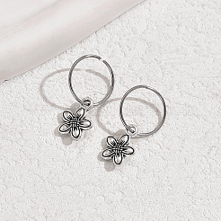 真鍮の花のフープピアス  バレンタインデーの贈り物  銀  25x10mm&nbsp;FK9101