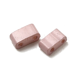 2穴ベーキングペイントガラスシードビーズ  長方形  ミスティローズ  5x2.5x2mm  穴：0.8mm&nbsp;SEED-S023-17B-42
