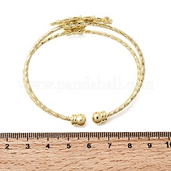 真鍮マイクロパヴェキュービックジルコニアカフバングル  女性のためのトルクバングル  孔雀と蝶  ゴールドカラー  内径：1.69x2.20インチ（4.3x5.6cm）&nbsp;BJEW-F526-05G