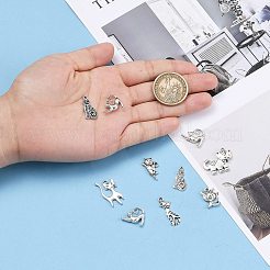 子猫テーマチベット風合金ペンダント  混合猫の形  アンティークシルバー  13~52x9~35x1.5~2.5mm  穴：1.5~3mm&nbsp;TIBEP-MSMC018-M2AS