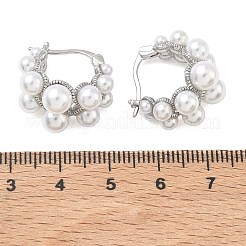女性のための真鍮のフープピアス  ABSの模造パールと  ラックめっき  長持ちメッキ  鉛フリー＆カドミウムフリー  プラチナ  20x20x13mm&nbsp;EJEW-A168-23P