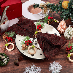 クリスマスのテーマ木製ナプキンリング  プラスチックパーツのある松果体  パーティーの結婚式の宴会の夕食の装飾のため  レッド  100x75x29mm&nbsp;AJEW-WH0261-90
