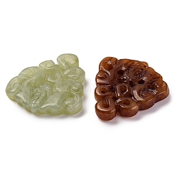 染色された天然秀岩翡翠彫刻ペンダント  三角形のチャーム  ミックスカラー  28~29x26.5~28x4.5mm  穴：1.8mm&nbsp;G-M195-02