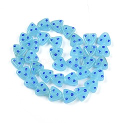 手作りランプワークビーズ連売り  点付き三角形  空色  12~14x13.5~14x6.5~8mm  穴：1.2~1.5mm  約35個/連  17.72インチ（45cm）&nbsp;LAMP-N028-01D