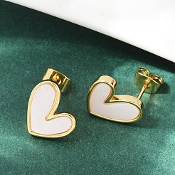 天然シェルハートスタッドピアス  真鍮のピアス  長持ちメッキ  鉛フリー＆カドミウムフリー  18KGP本金メッキ  13x11mm&nbsp;EJEW-K251-09G