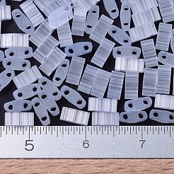 MIYUKIハーフティラビーズ  日本製シードビーズ  2の穴  （htl2563)シルクペールライトラベンダー  5x2.3x1.9mm  穴：0.8mm  約1250個/50g&nbsp;SEED-X0054-HTL2563