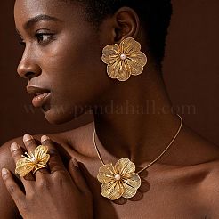 花柄の合金製プラスチックパールスタッドピアス＆ペンダントラリアットネックレス＆リングセット（女性用）  ゴールドカラー  16.54インチ（42cm）&nbsp;WG42618-01