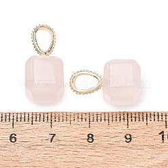 天然石ローズクォーツペンダント  金色の真鍮製ペンダントバチカンが付いた、ファセットカットのキューブ型チャーム  19~20x9.5~10.5x9.5~10.5mm  穴：6.5x4mm&nbsp;GG-CBAE2A3-01G-03