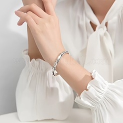 ヴィンテージ合金製、魚の刻印入り、女性用調節可能なカフバングル  アンティークシルバー  内径：2.28インチ（5.8cm）&nbsp;FS-WGA1F55-01