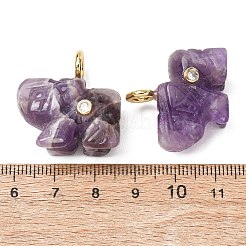天然の縞模様のアメジスト彫刻ペンダント  真鍮製のマイクロパヴェクリアキュービックジルコニア金具を使用した象のチャーム  ゴールドカラー  22~24x25~26.5x13~14mm  穴：3.5~4mm&nbsp;G-H357-01G-13