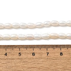天然養殖淡水パールビーズ連売り  ライス  グレード3a+  古いレース  3.8~4.2mm  穴：0.7mm  約56個/連  13.31''（33.8センチメートル）&nbsp;PEAR-I007-01N-02A