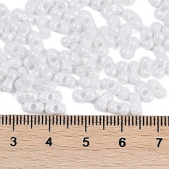 焼付塗装ガラスシードビーズ  丸い穴  ピーナッツ  雪  3.5x6x3.5mm  穴：0.9mm  約3750個/ポンド&nbsp;SEED-K010-A03