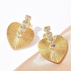 真鍮マイクロペーブクリアキュービックジルコニアスタッドピアス  鉛フリー＆カドミウムフリー  長持ちメッキ  ハート  18KGP本金メッキ  31x23.5mm&nbsp;KK-U058-61G