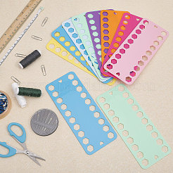 16個 8色プラスチック刺繍糸プレート  クロスステッチスレッディングボードツール  ハートと六角形の長方形  ミックスカラー  195x80x1.5mm  穴：9x9mm＆14x15.5mm  2個/カラー&nbsp;DIY-GL0004-64