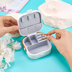 スクエア PU レザー & PP & シリコン ジュエリー セット ボックス  旅行用ポータブルジュエリーケース  収納ボックス  ネックレス用  リング  ピアスとペンダント  ホワイト  10x9.7x3.8cm&nbsp;AJEW-TAC0014-13B