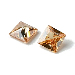 キュービックジルコニアカボション  ポイントバック  正方形  ペルー  8x8x4mm&nbsp;ZIRC-P116-01B-17