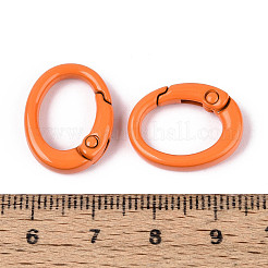 スプレー塗装された合金スプリングゲートリング  オーバル  ダークオレンジ  19.5x15x4.5mm&nbsp;AJEW-C035-01M